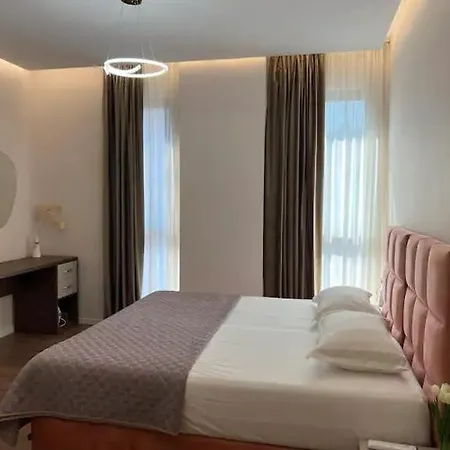 Lindi' 2 5 Tirana